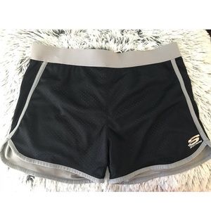 Black and gray mesh athletic shorts LARGE